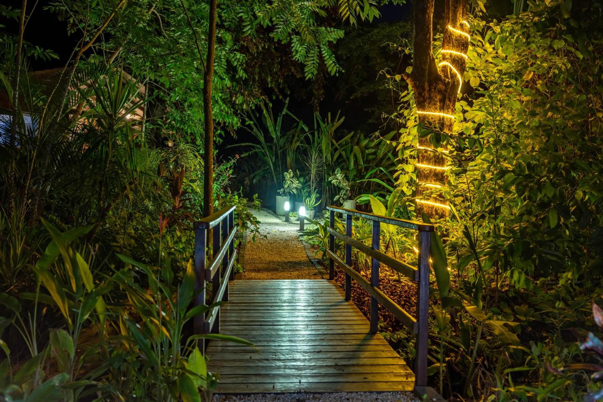 Boho Lodge Montezuma L&L 外观 照片